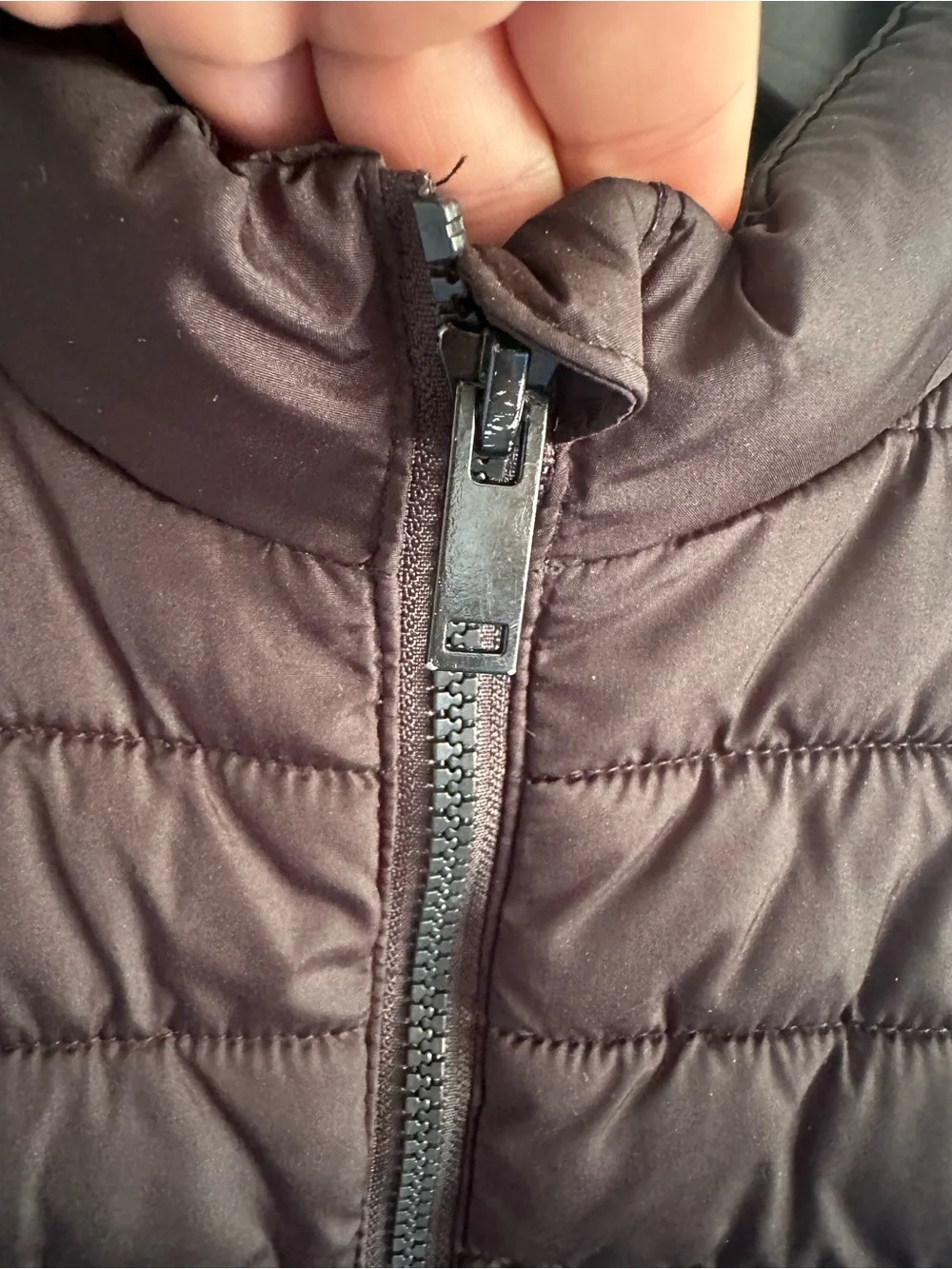 GAP Black Quilted Puffer Vest with Zip Front Unisex